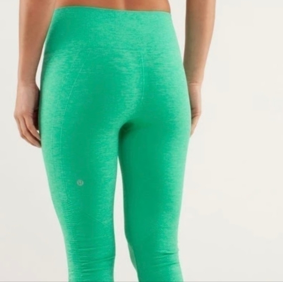 Lululemon In The Flow Cropped Ribbed Ruched Leggings - Picture 1 of 4